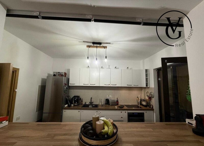 Cartierul Francez, apartament 3 camere, loc de parcare inclus.